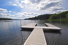 Отель Sunrise Four-Bedroom Holiday Home  Окленд